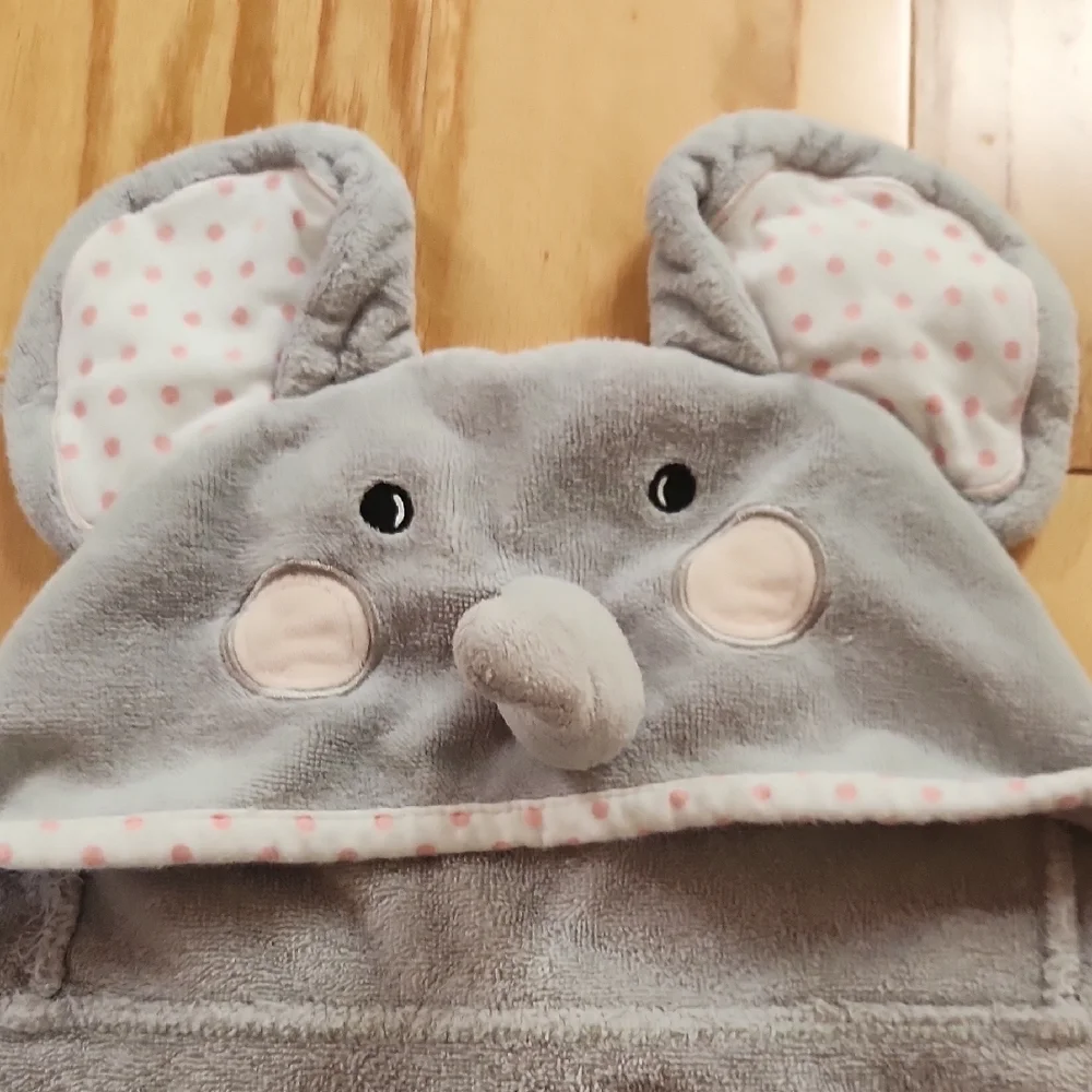 Gray Elephant Hooded Baby Towel